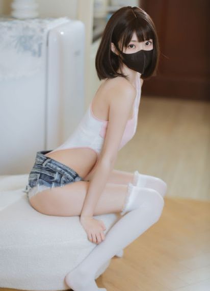 大肉蒂被搓的好爽娇喘呻吟视频_高清高清完整版